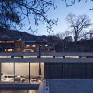 House on the Great Wall by MDDM Studio