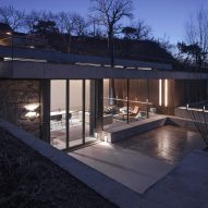 House on the Great Wall by MDDM Studio