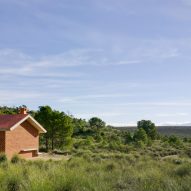 Refuge for Excursionists by Martin Lejarraga Architecture Office