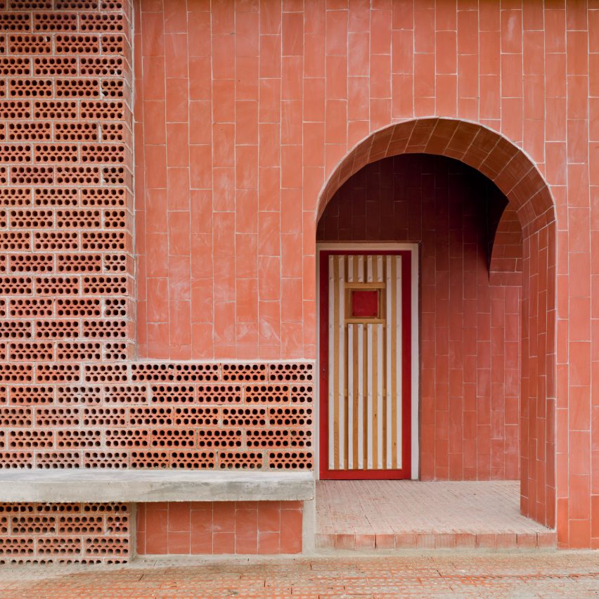 Martin Lejarraga wraps mountain refuge in red bricks and tiles