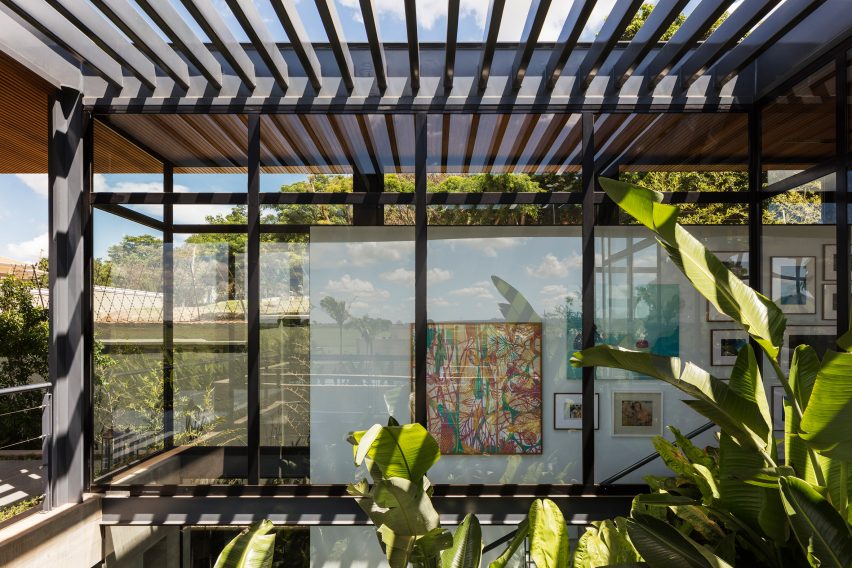 Ribeirao Preto, Brazil Residence by Perkins+Will