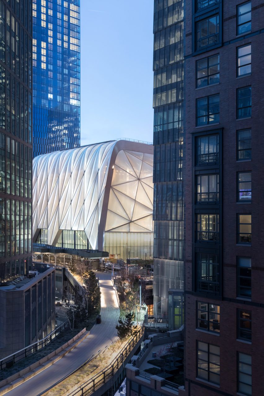 The Shed Opens At Hudson Yards With Huge Telescoping Roof