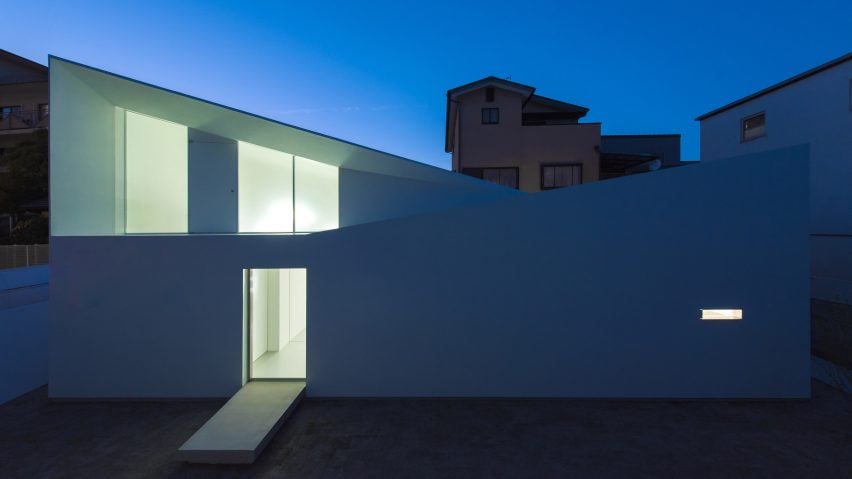 Topological Folding House by Takashi Yamaguchi & associates