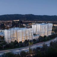 Frank Gehry 'Iceberg' art gallery to open in Paris