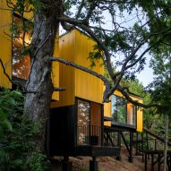 Prefab Yellow House by Alejandro Soffia contrasts Chilean landscape
