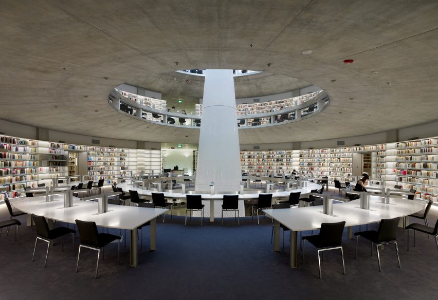 Βιβλιοθήκη του Πανεπιστημίου Κύπρου