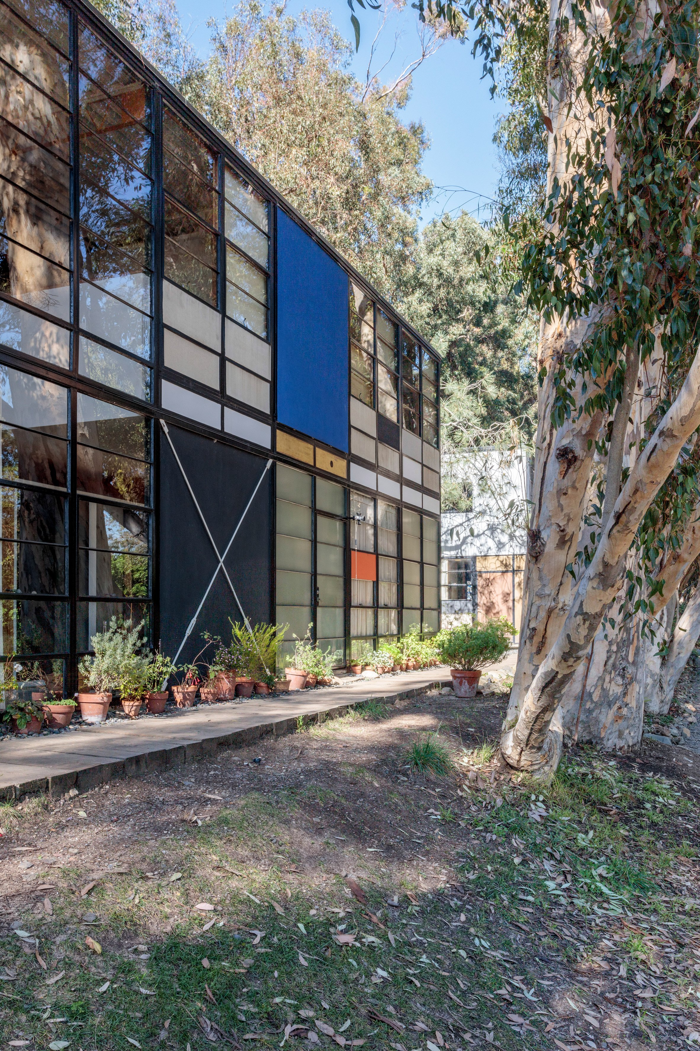 Eames House preservation plan launched to preserve 14-year-old home