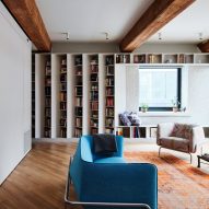 Angled bookshelves define Publisher's Loft by Buro Koray Duman in Brooklyn