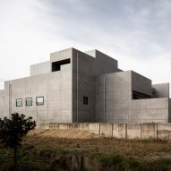 Tranquil House by FORM Kouichi Kimura Architects