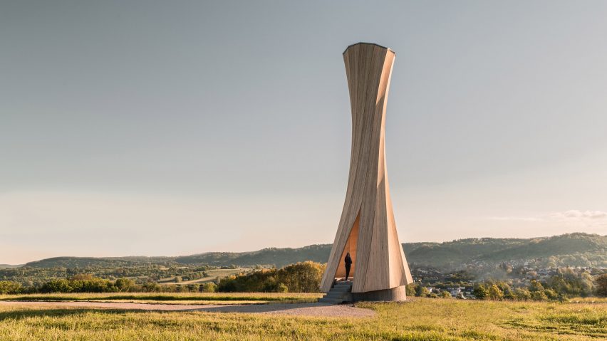 University of Stuttgart makes Urbach Tower from self-shaping wood