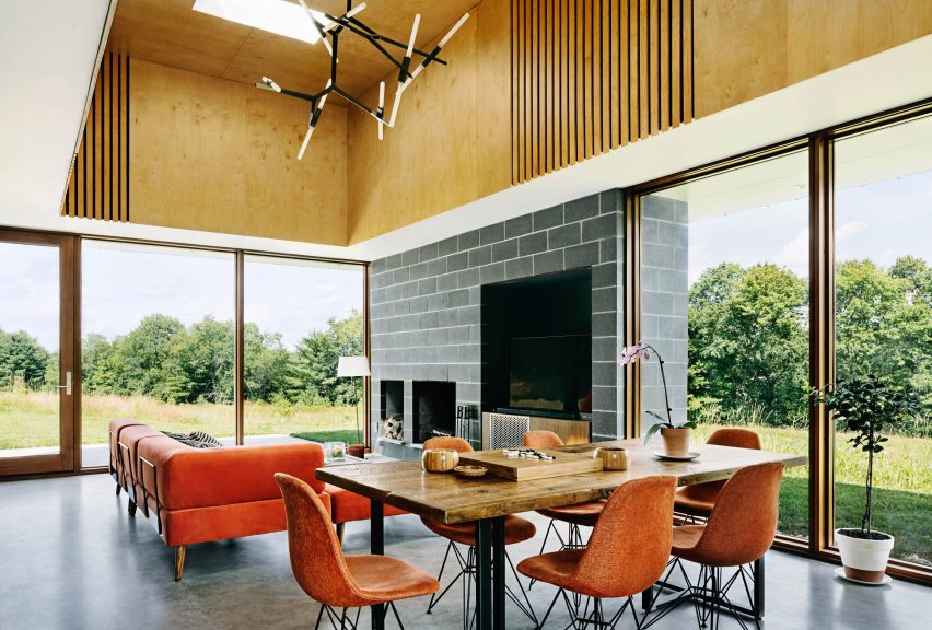 Catskill House in New York State by JSPY Architecture