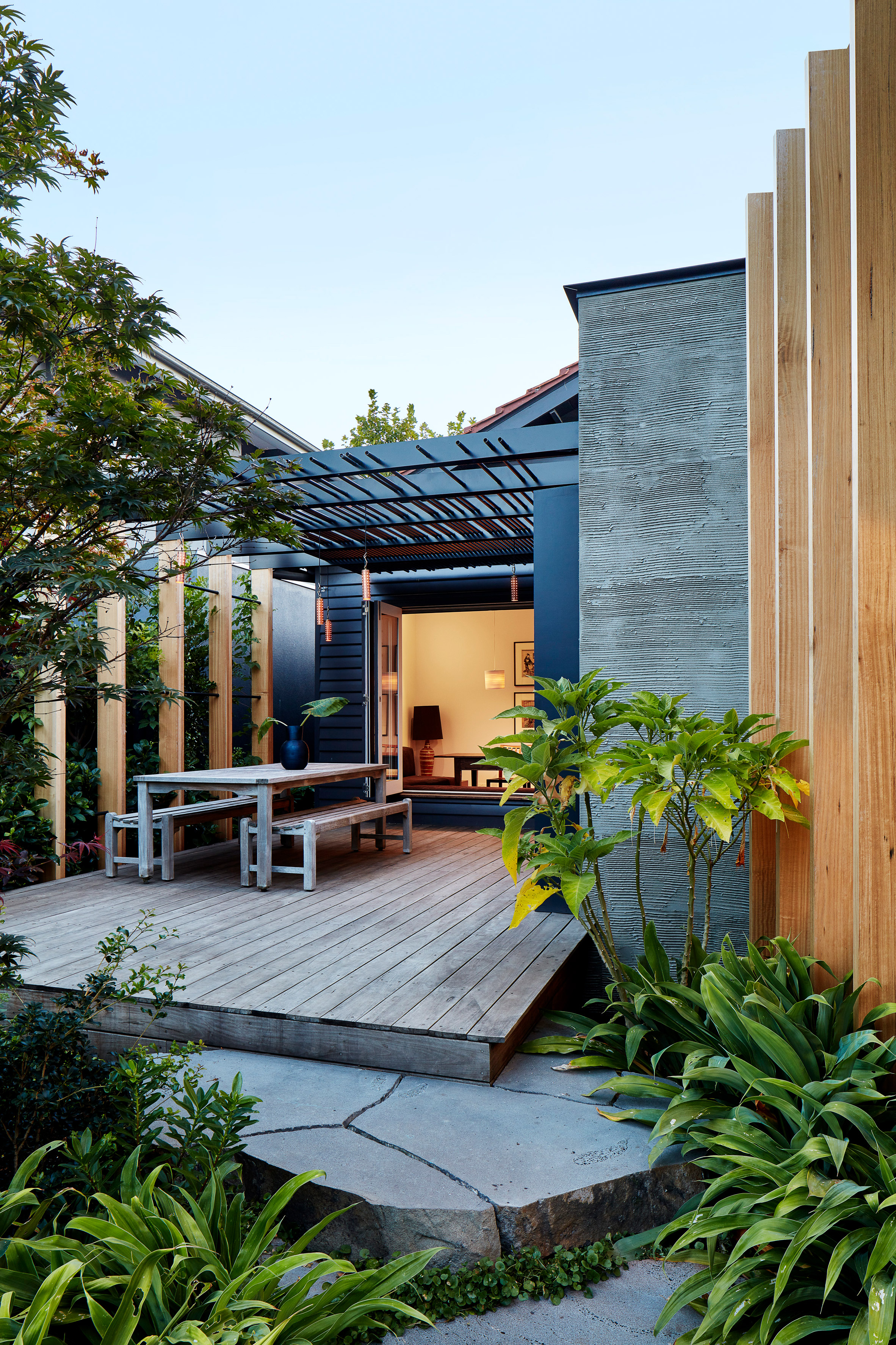 Splinter Society designs Melbourne bungalow
