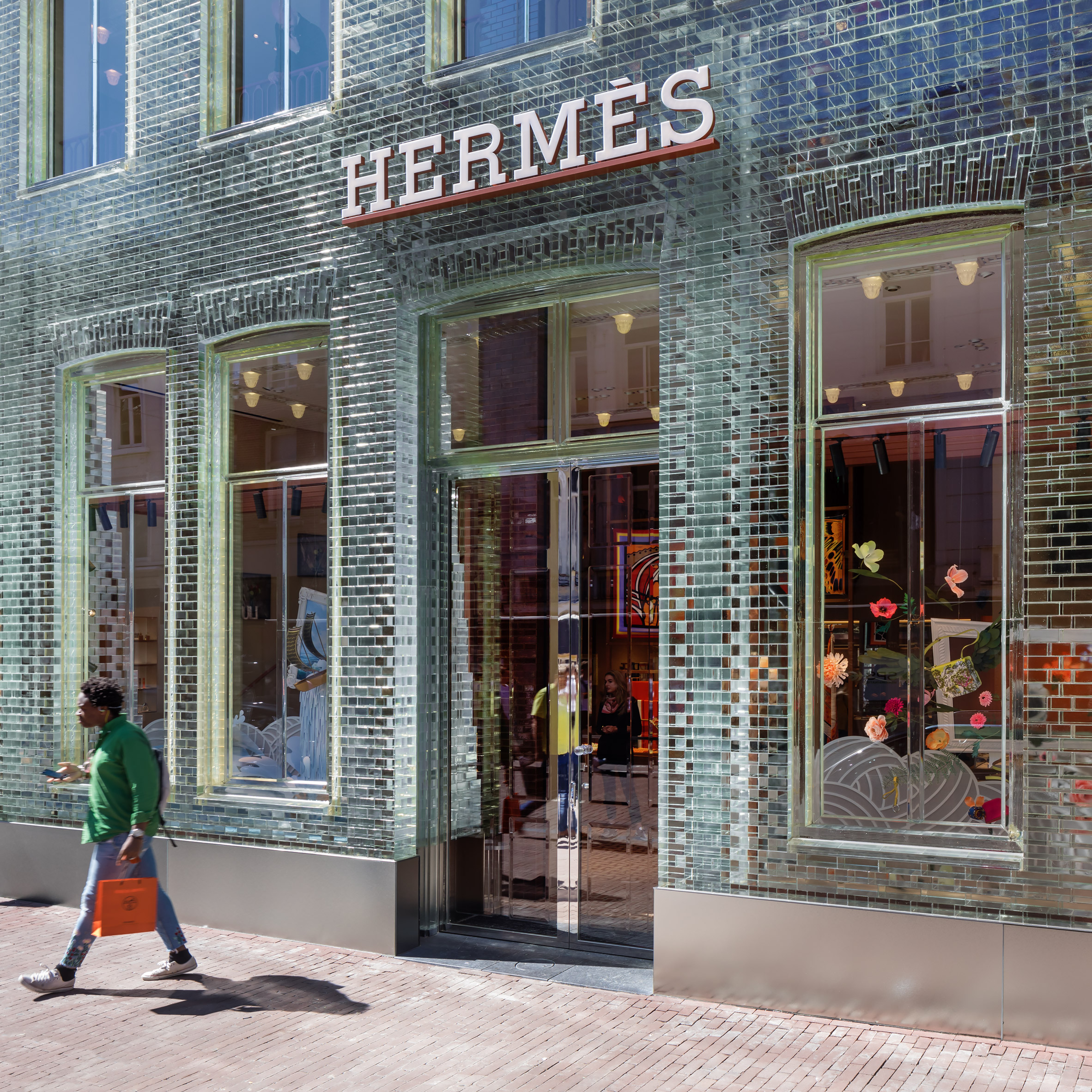 shop hermes