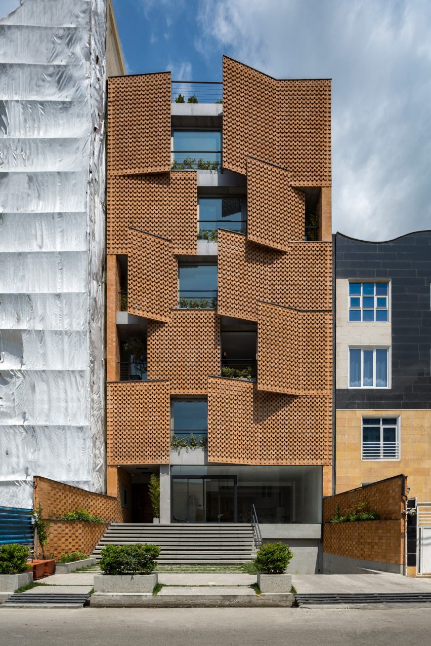 Saadat Abad Residential Building redesign by Fundamental Approach Architects