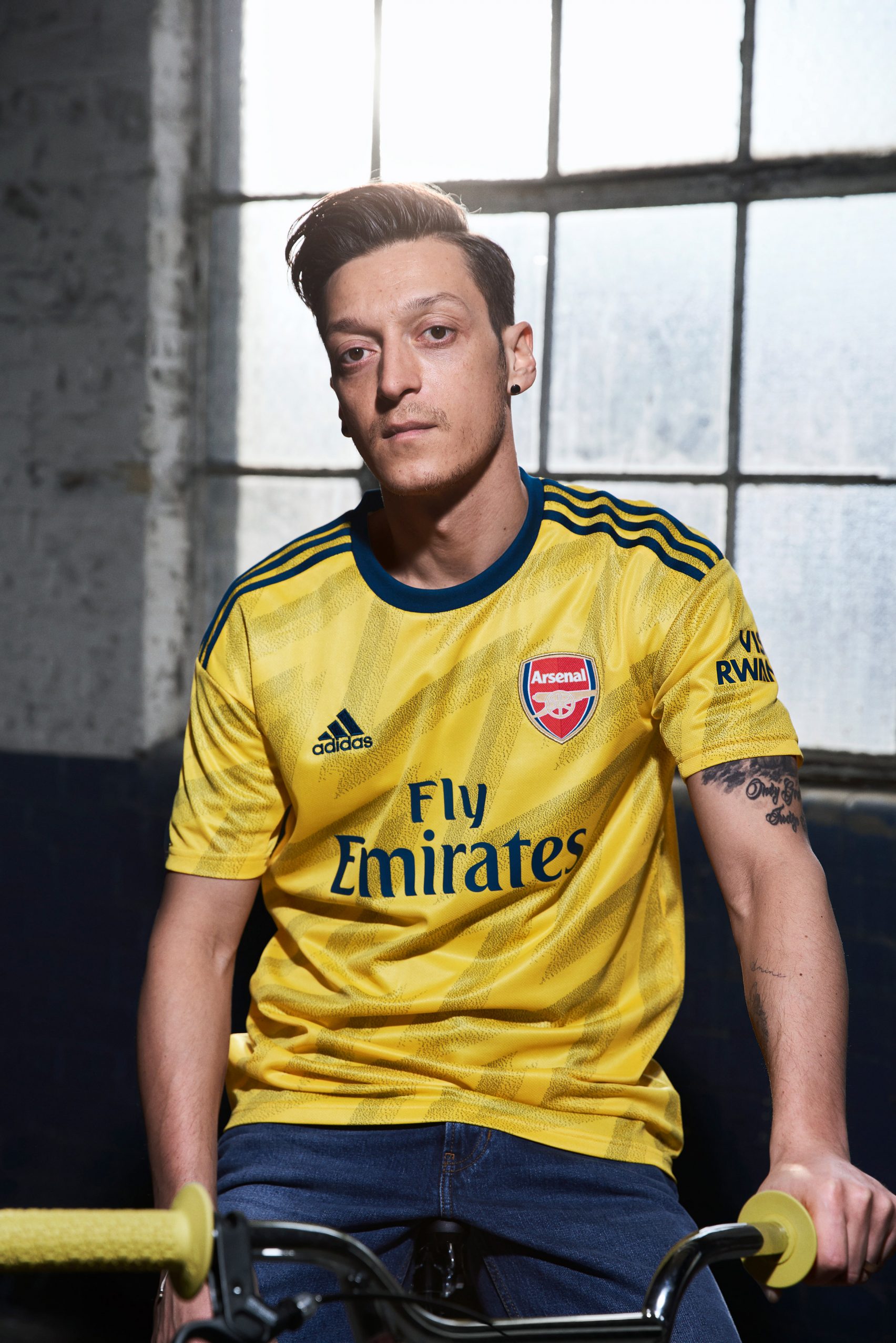 Adidas revives iconic bruised banana shirt for Arsenal away kit