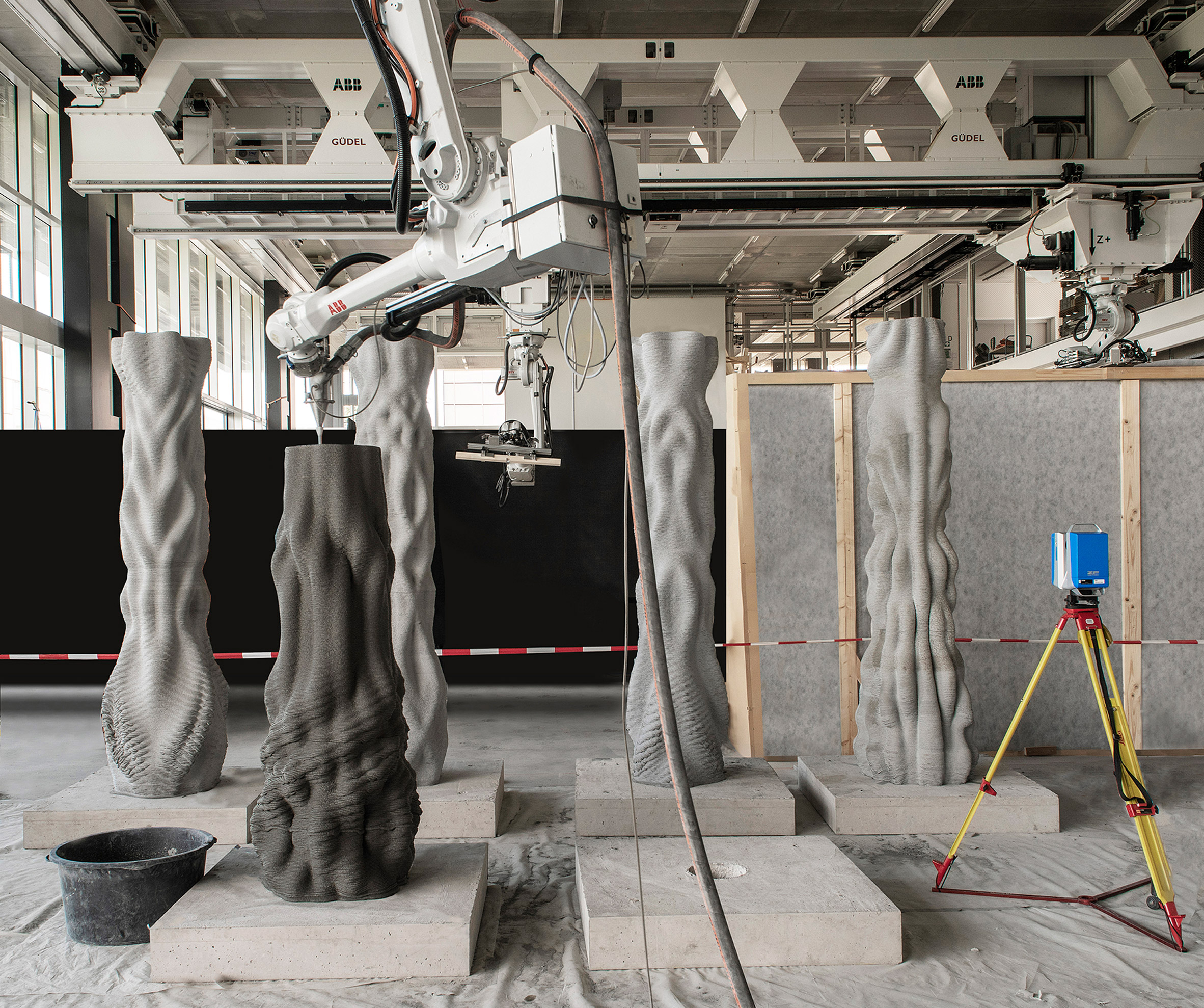 Opdatering Sober bandage Students' 3D-printed Concrete Choreography pillars provide a stage