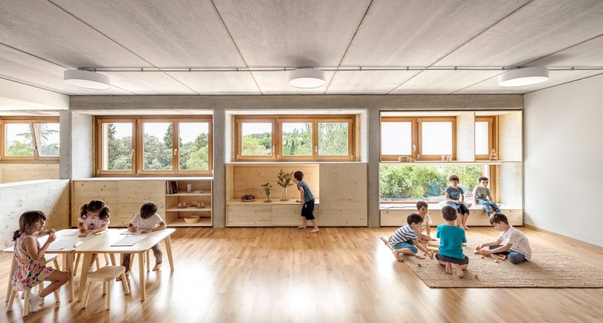 El Til-ler Kindergarten School by Eduard Balcells, Ignasi Rius and Daniel Tigges