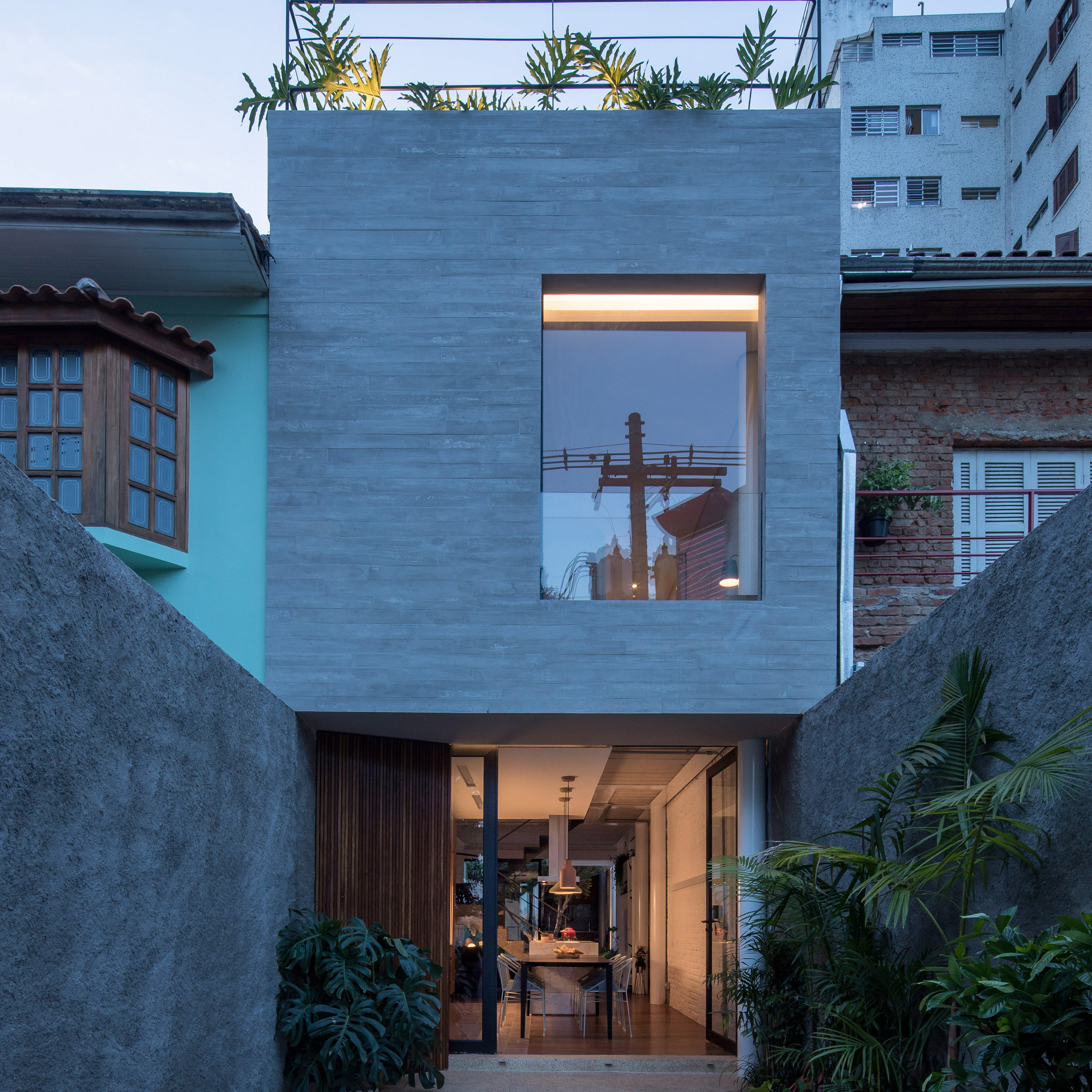 Piraja House by Estudio BRA Arquitetura