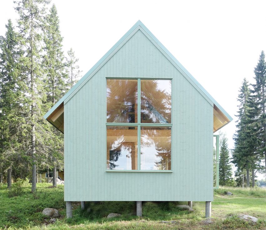 Granholmen summerhouse by Bornstein Lyckefors