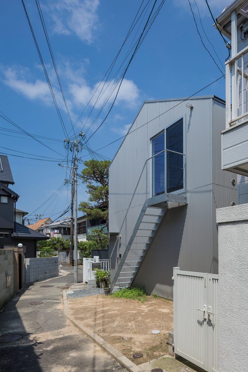 House in Tsukimiyama in Kobe, Japan, by Tato Architects