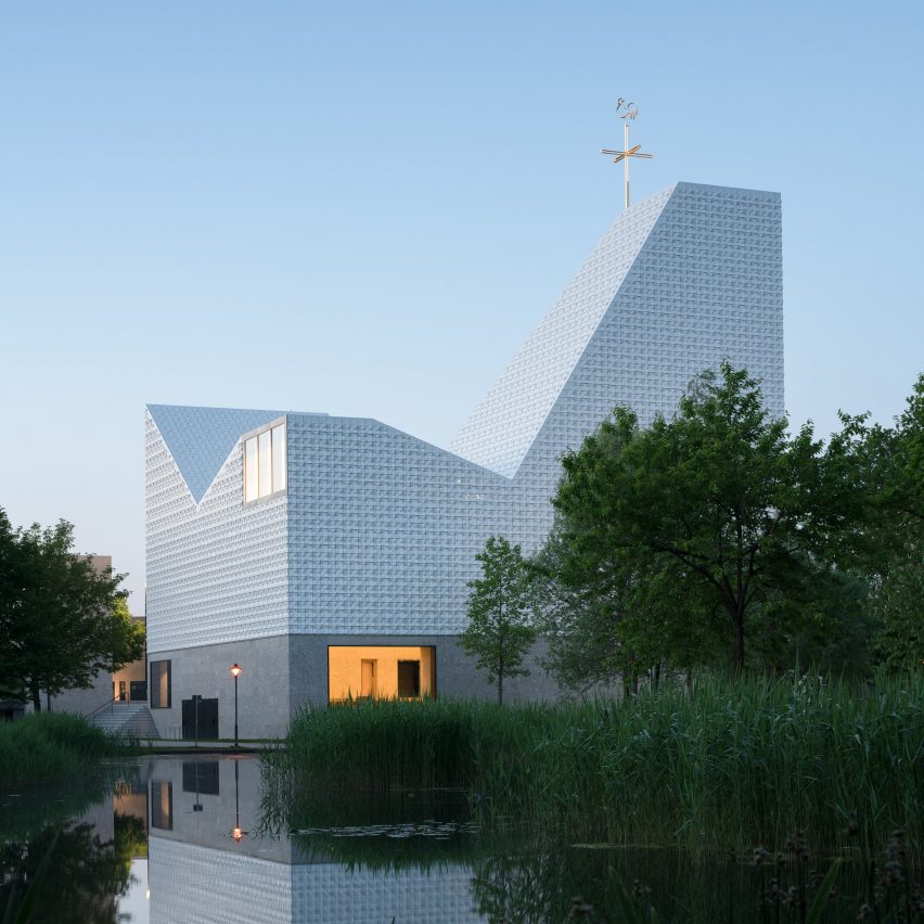 Meck Architekten designs asymmetric ceramic-clad church in Poing