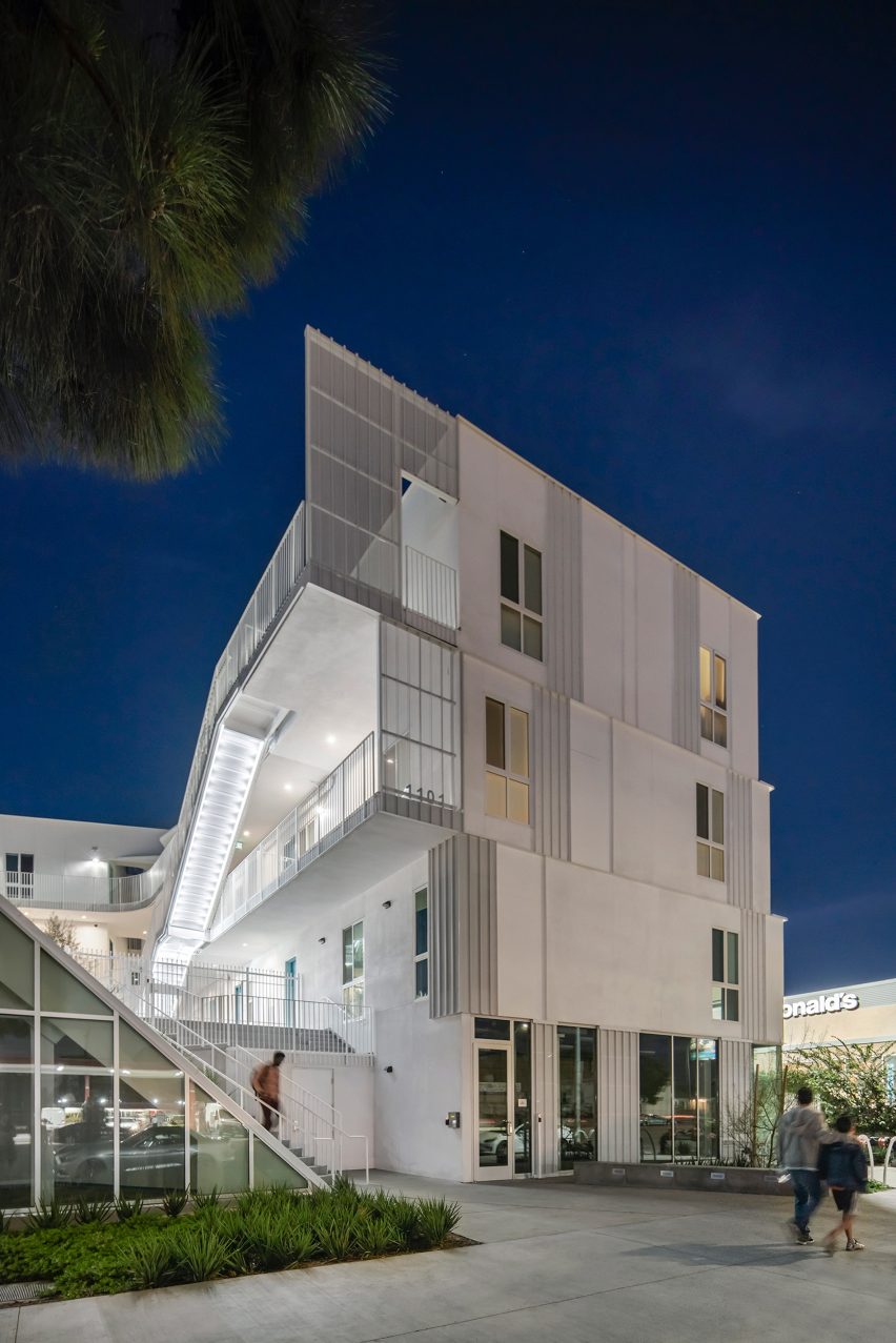 MLK1101 Supportive Housing by LOHA