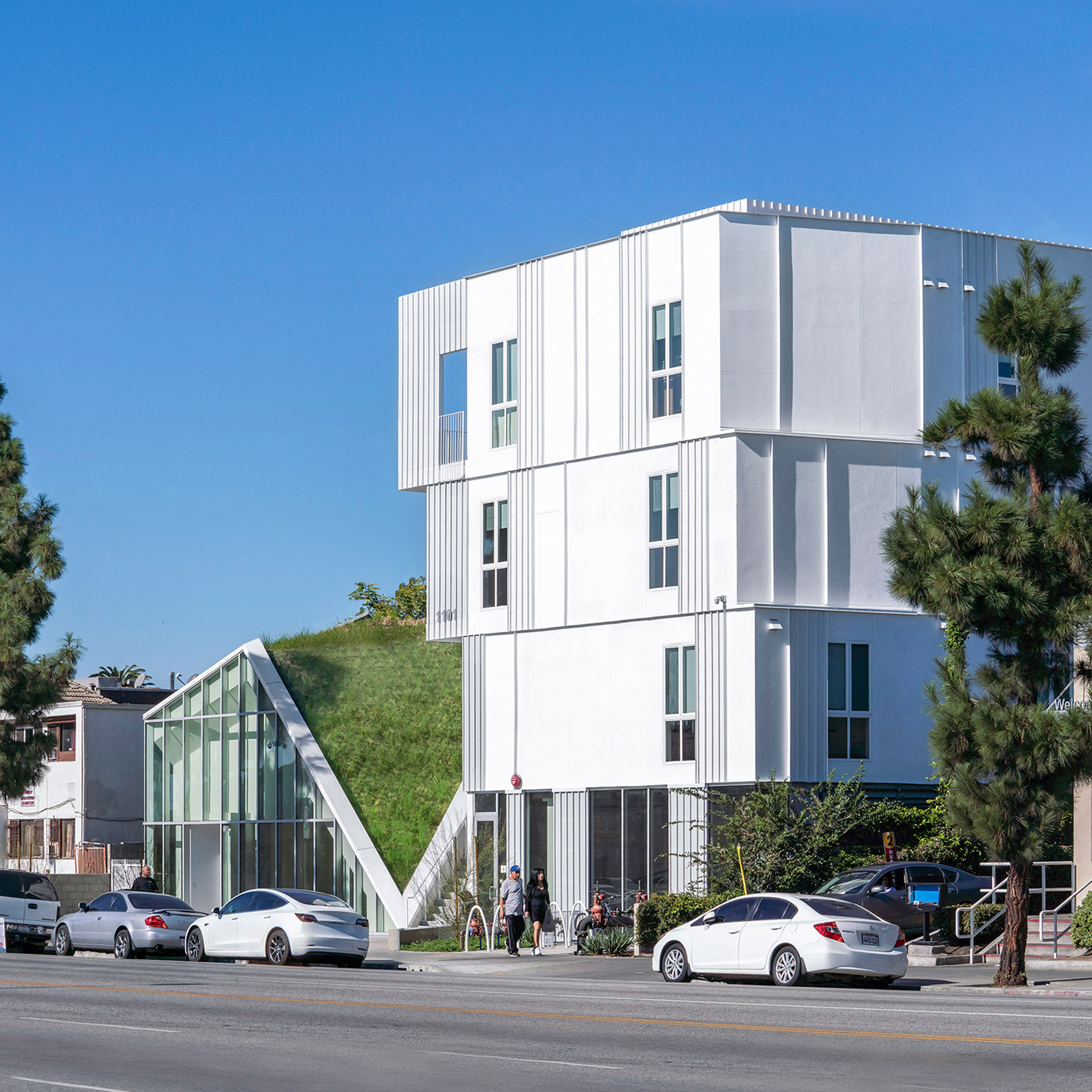 MLK1101 Supportive Housing by LOHA