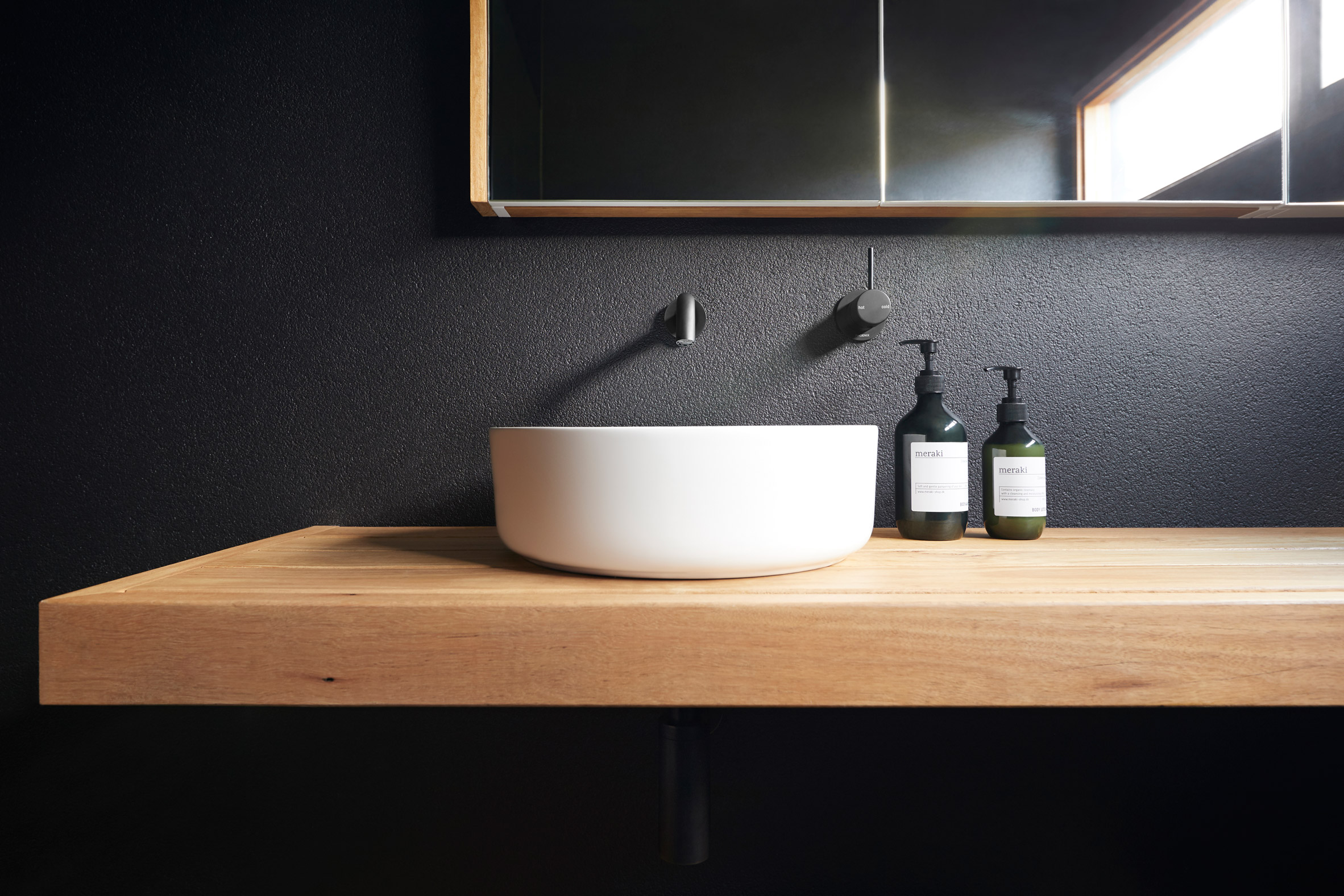 Bathroom of OCM House by Studio Jackson Scott