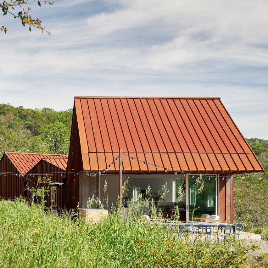 Mork-Ulnes uses Corten steel to protect Triple Barn residence in California from wildfires