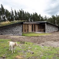 Rama Estudio embeds Casa Patios into rural Ecuadorian landscape