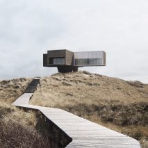 Dune House by Studio Viktor Sørless
