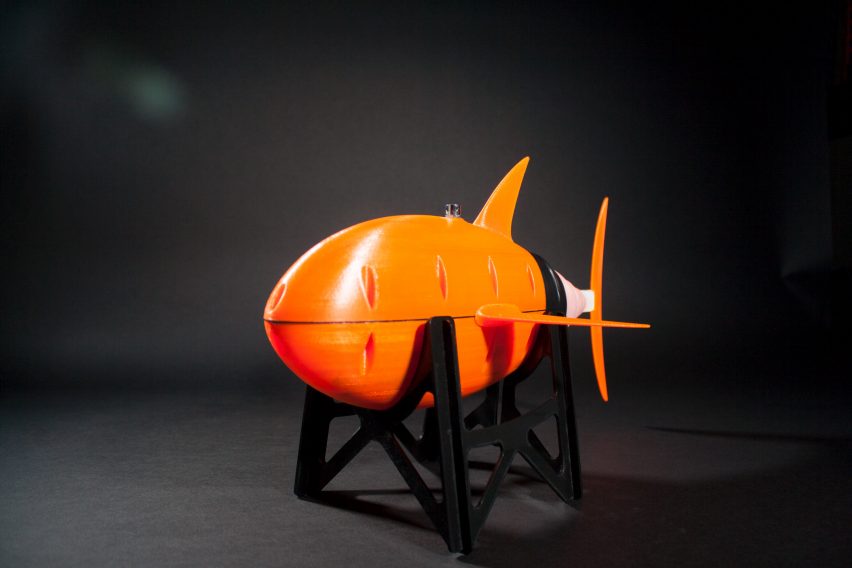 Fastest swimming robotic fish by Sander van den Berg at TU Delft