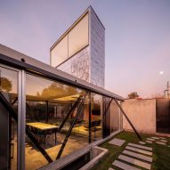 Rodolfo Cañas extends "oversized skylight" from Mogro House in Chile