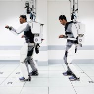 Mind-controlled exoskeleton allows paralysed patient to move again
