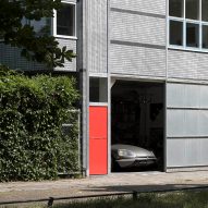 Gerrit Rietveld: Wealth of Sobriety book, Van de Vuurst de Vries’ chauffeur’s apartment