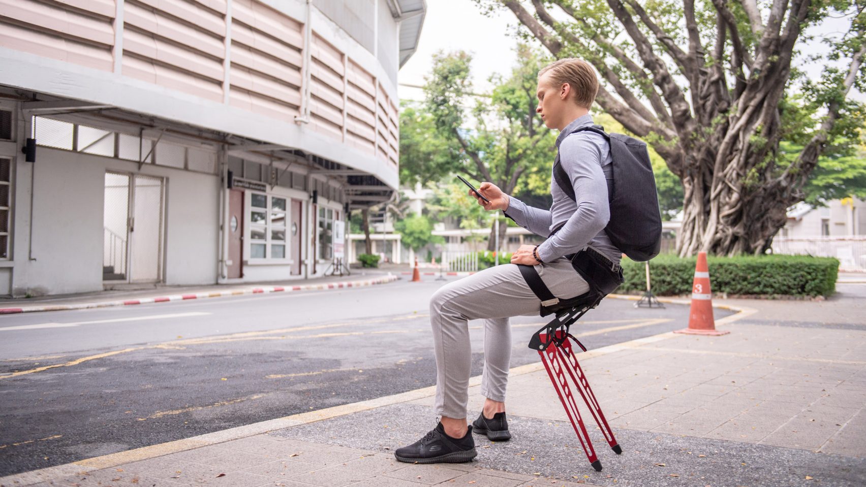 Экзоскелет Chairless Chair