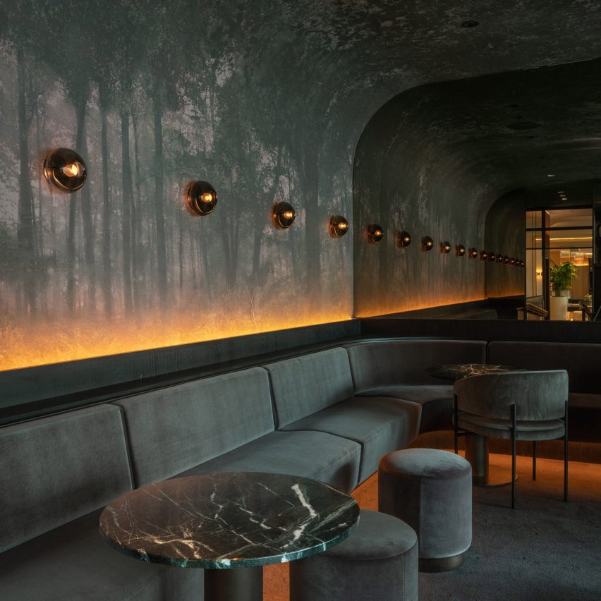 Atelier Zébulon Perron designs "sensual" bar and restaurant at Montreal's Four Seasons hotel