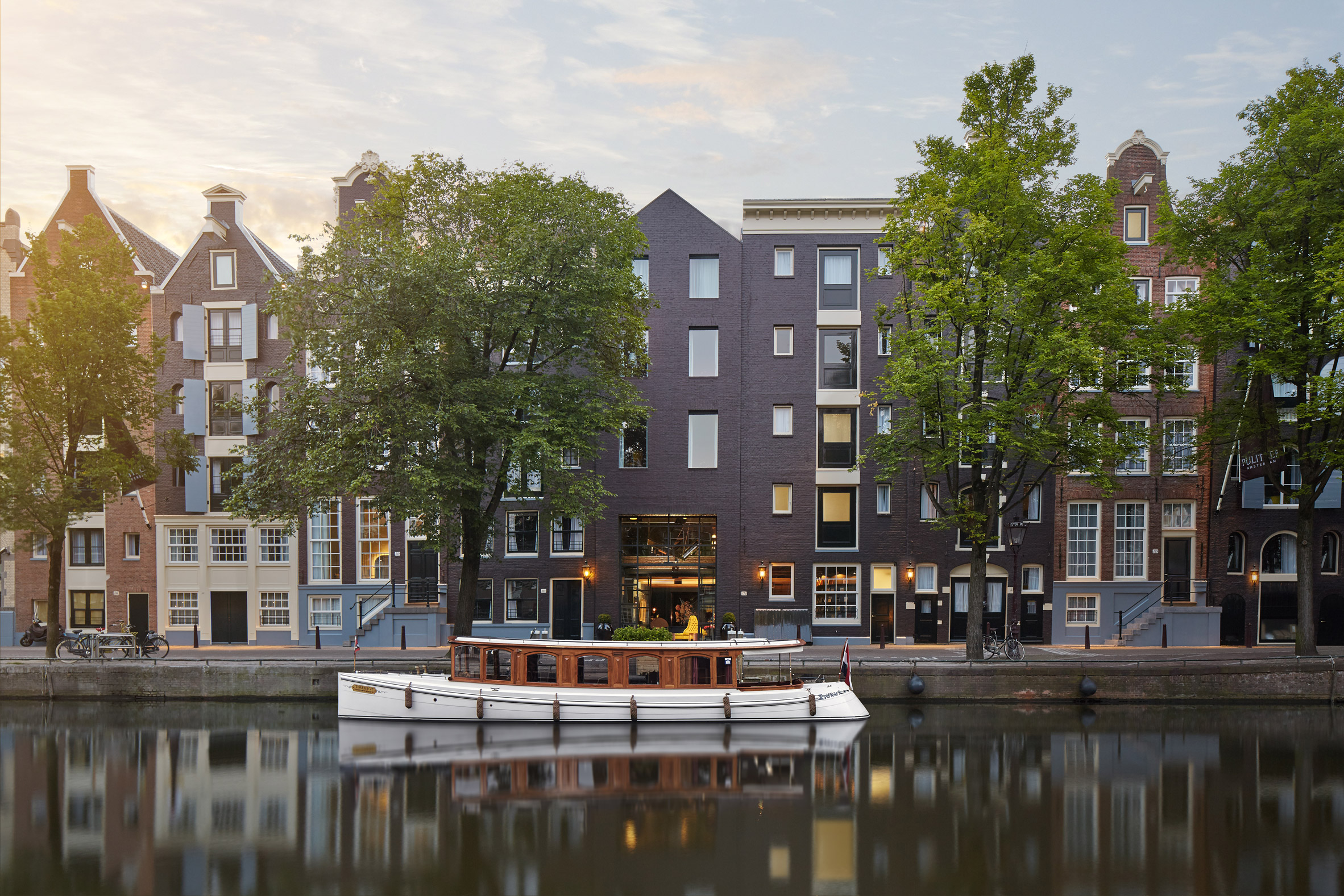Amsterdam. Отель Pulitzer Амстердам. Гостиница Amsterdam Амстердам. Амстердам / Amsterdam (2022). Амстердам дом хантеров Нидерланды.