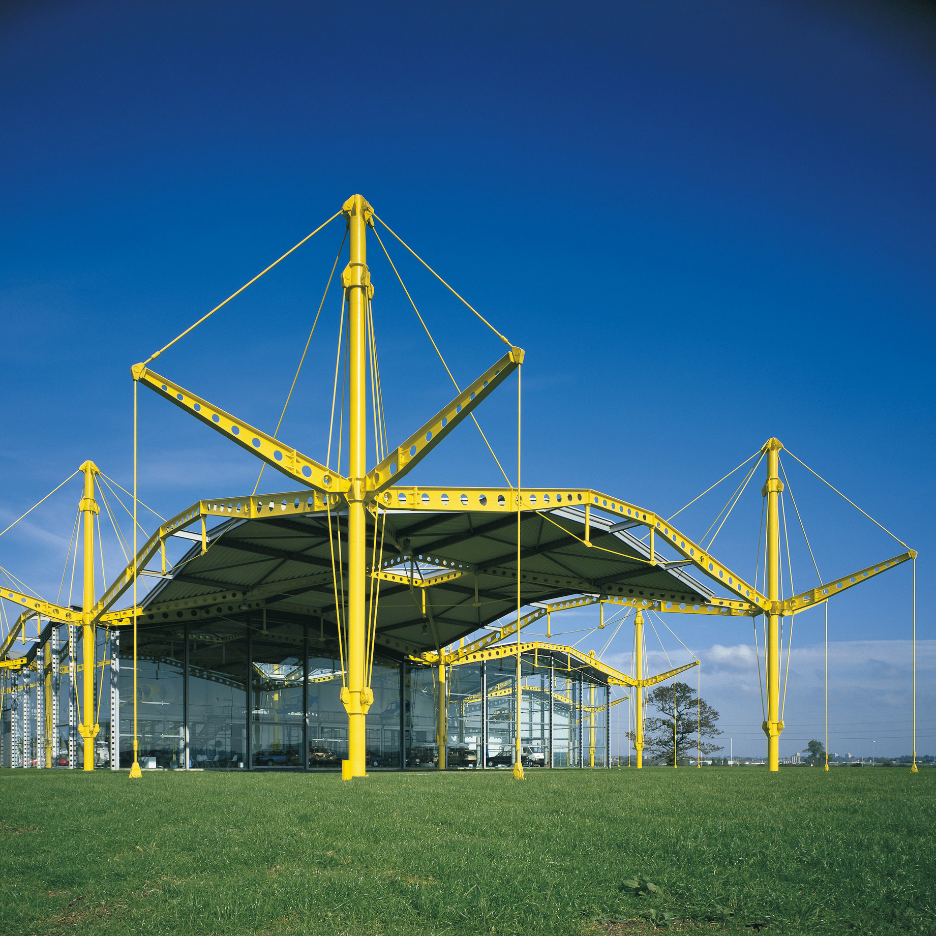 High-tech architecture from A to Z: Renault Distribution Centre by Norman Foster