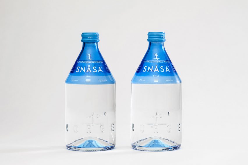 Брендинг с бутылкой воды Snåsa