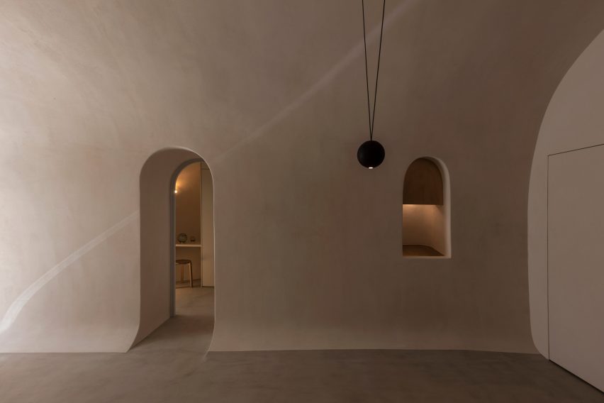 Two holiday residences in Fira caves by Kapsimalis Architects