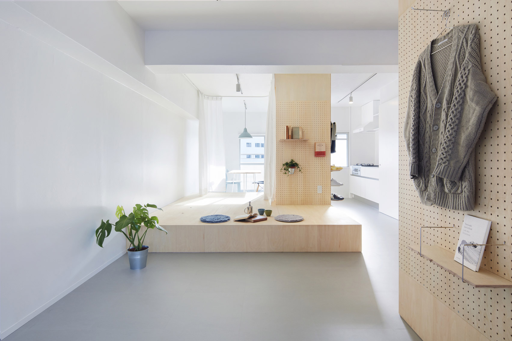 Apartments in Senri by Nmstudio Architects