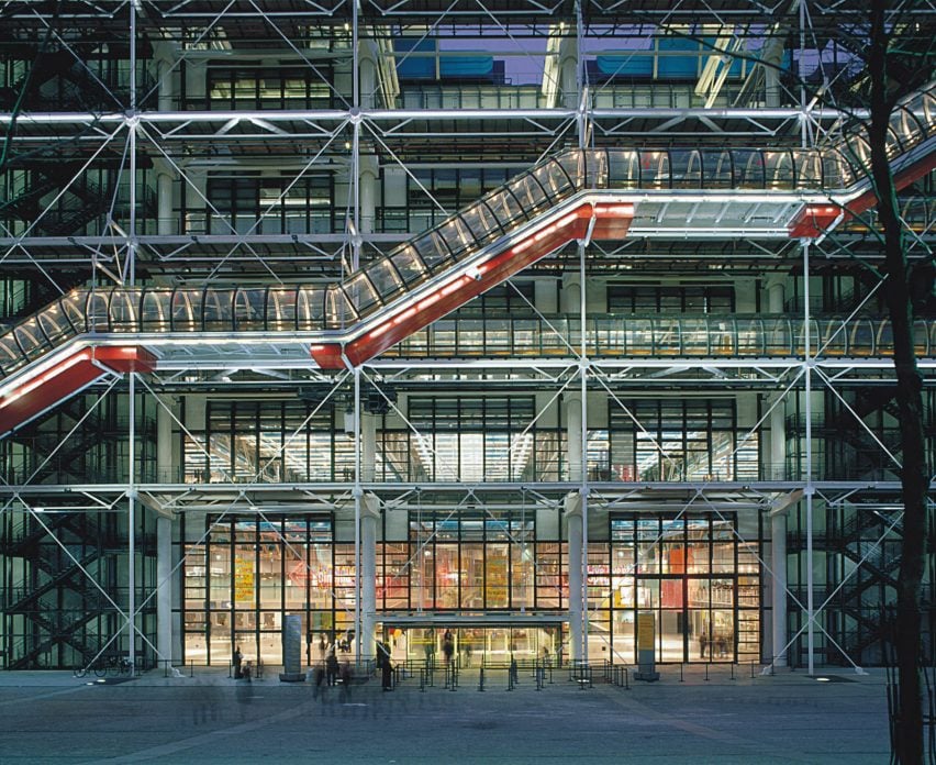 High-tech architecture: Centre Pompidou by Richard Rogers and Renzo Piano