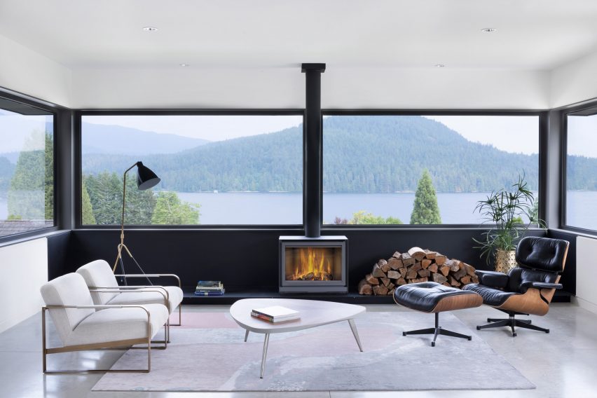 Deep Cove House by D'Arcy Jones Architects