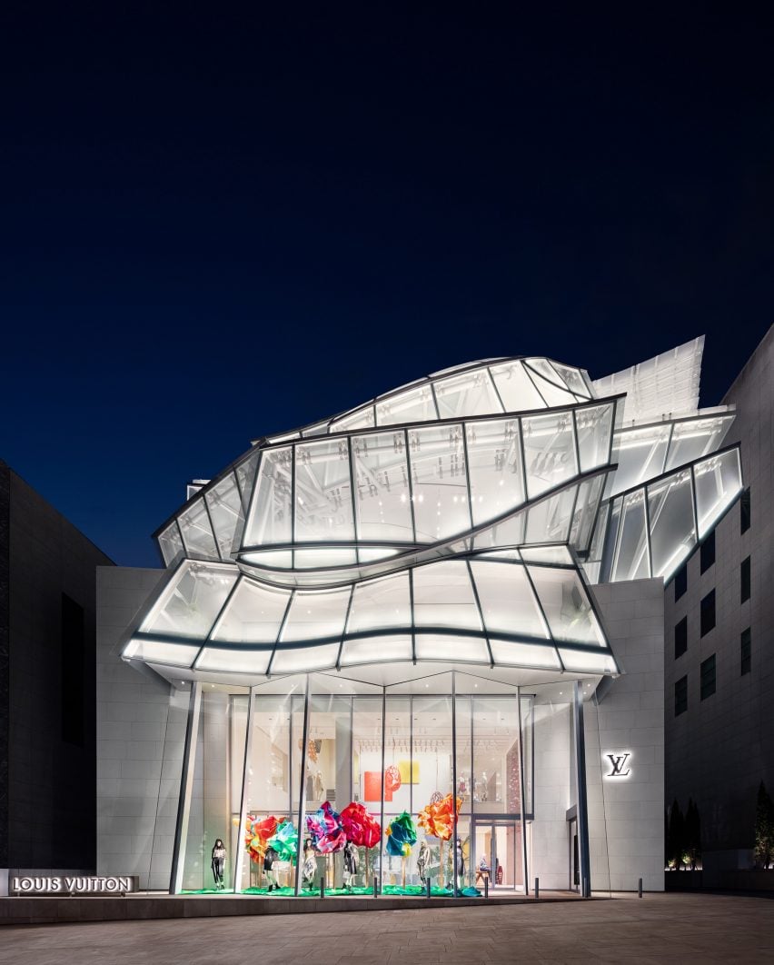 Louis Vuitton Maison Seoul by Frank Gehry