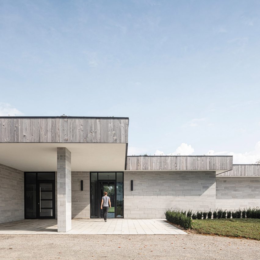 Chris Collaris builds House H in rural Ontario with local quarry stone