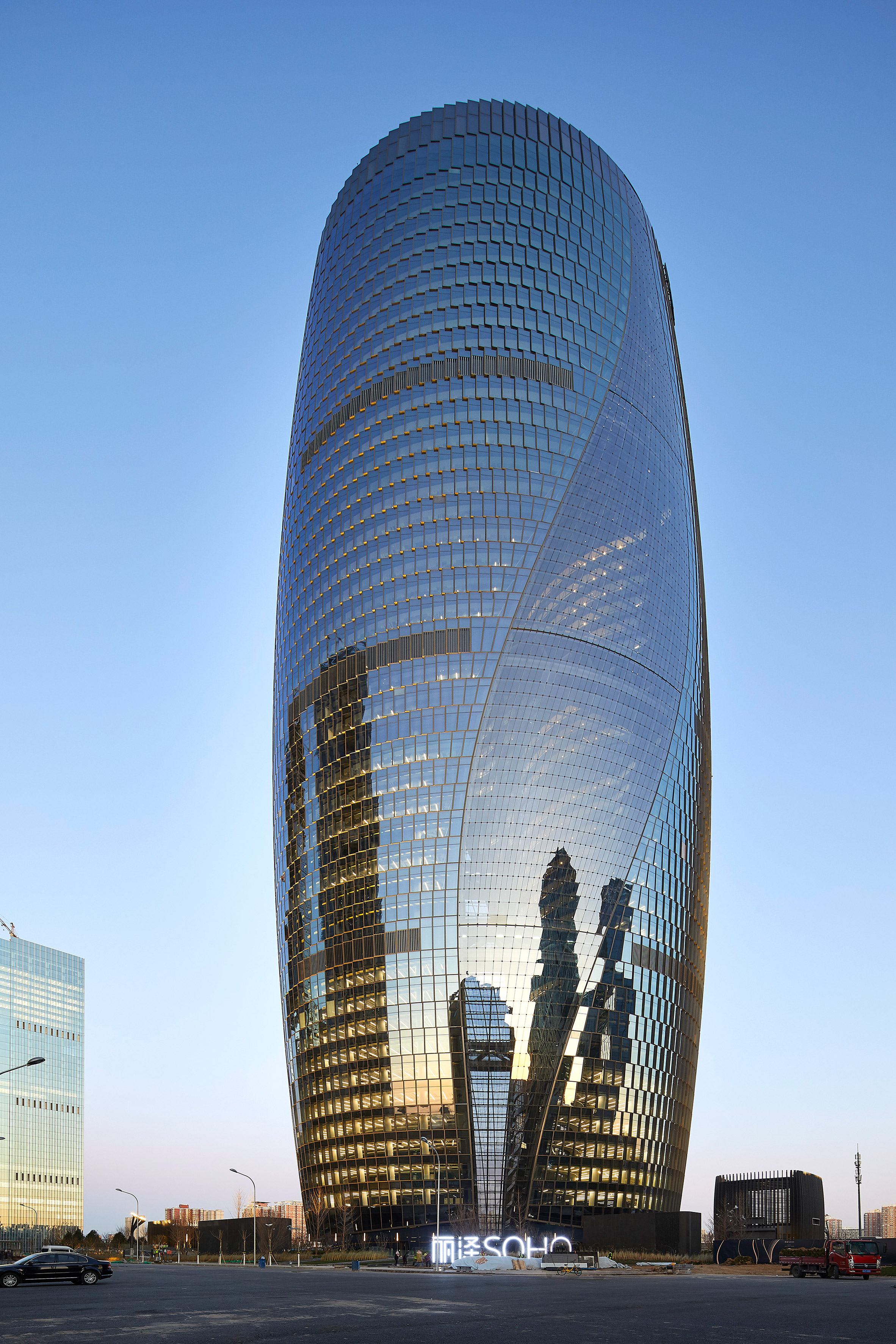 Leeza Soho skyscraper in Beijing by Zaha Hadid Architects