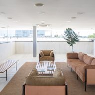 Oscar Niemeyer's Tea House in Brasília gets refresh by Bloco Arquitetos and Equipe Lamas
