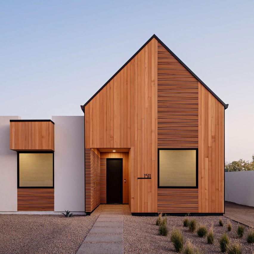 The Ranch Mine creates modern courtyard home in the Arizona desert