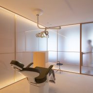 Swiss Concept Clinic by Francesc Rife Studio